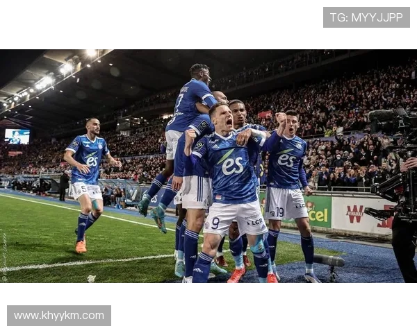 墨尔本城与西悉尼精彩对决比分揭晓赛季精彩瞬间回顾